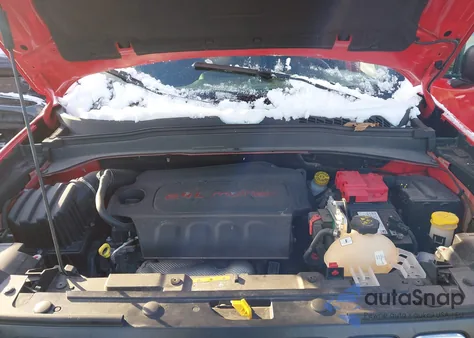 2019 Jeep Renegade Sport 4X4 из США, поврежденный, VIN ZACNJBAB4KPJ77787